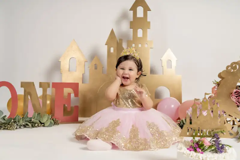 adorable-toddler-princess-born-from-using-sperm-donor